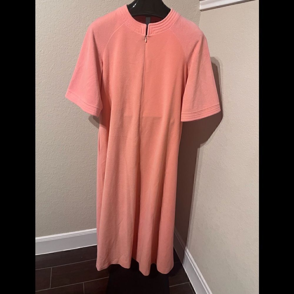 Vanity Fair pink 3/4 sleeve 1/2 zip duster sz Medium